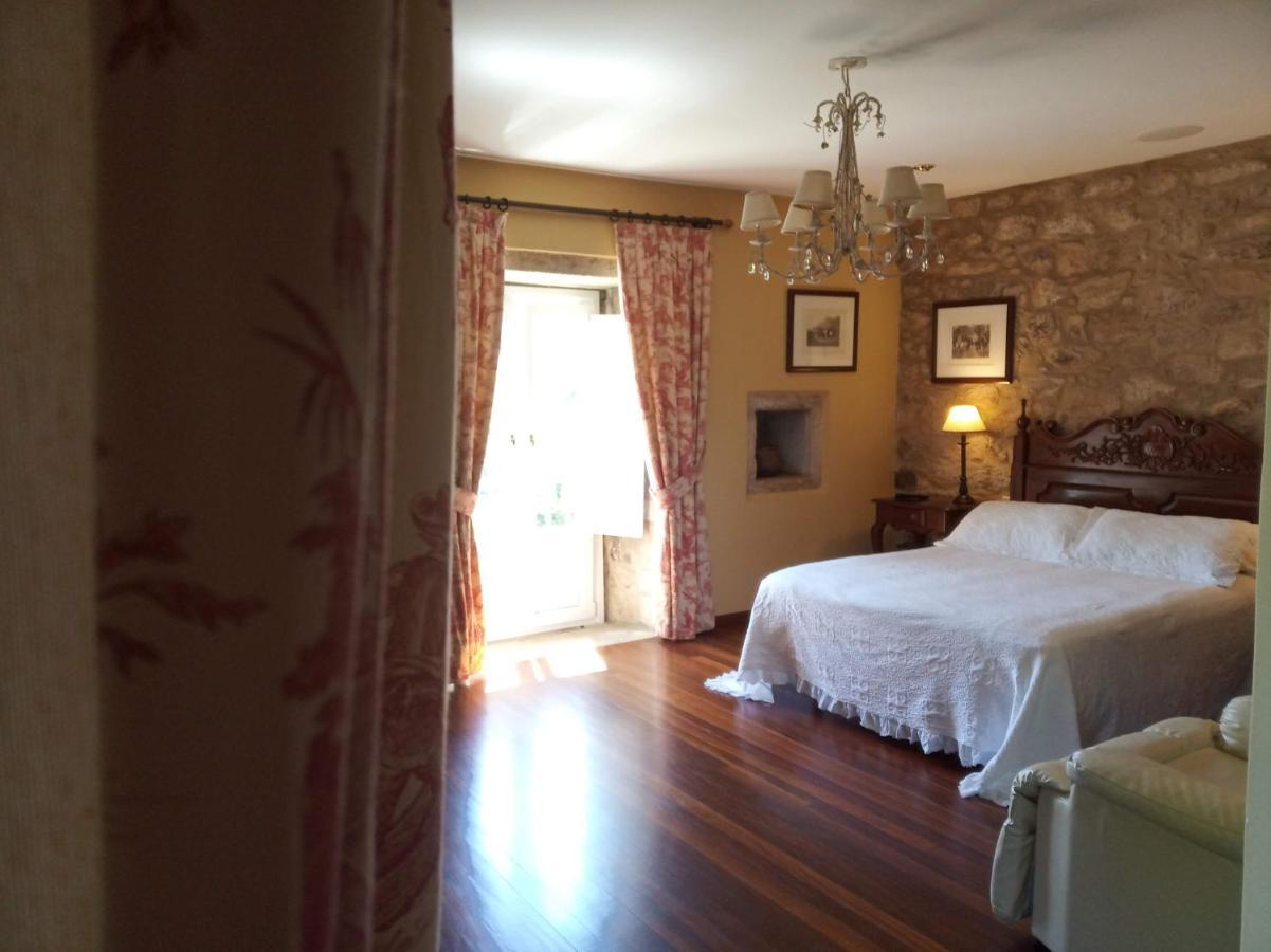 Maison d'hôtes Casa Da Posta De Valmaior à Boiro Extérieur photo